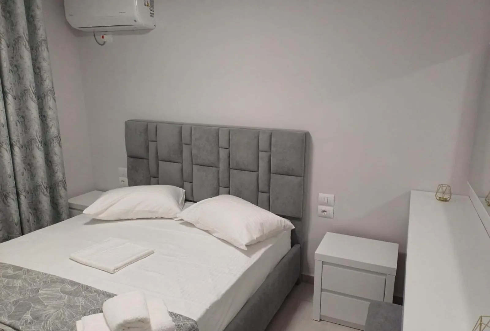 Dafillo Apartments Ksamil